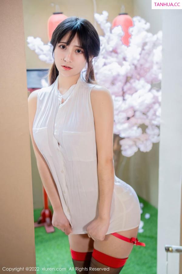 久久Aimee  [XiuRen]高清写真图 2022.04.27 No.4930 久久Aimee第6张图片